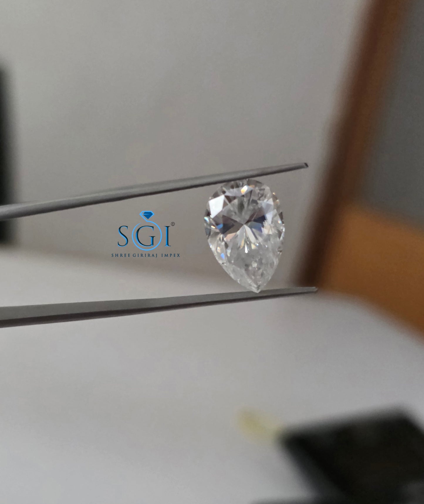 2ct E Vs1 Pear Shape Lab Grown Diamond 10.25x7.45mm For Rings, Pendants & Fine Jewellery
