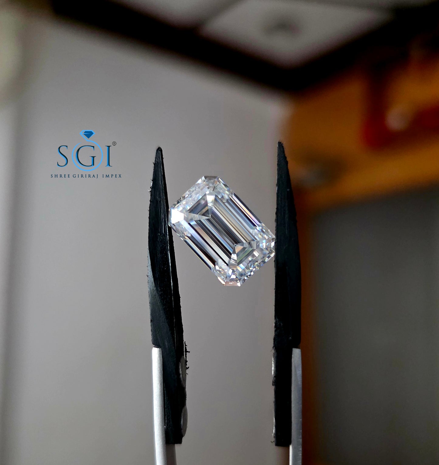 10 Ct 10×15mm White Moissanite Solitaire | D Color VVS1 | Handcrafted Diamond Look