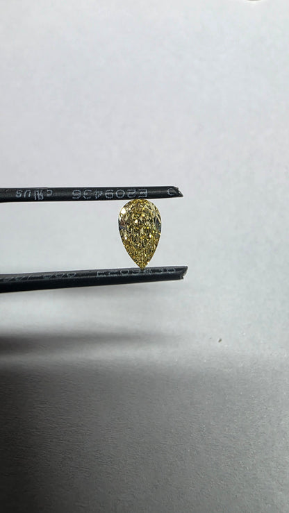2 Ct Vivid Yellow Lab-Grown CVD Diamond Loose Stone | Non-Certified | Premium Brilliance