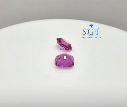 Lab Grown Pink Sapphire: 4.50ct Cushion Cut Loose Gemstone