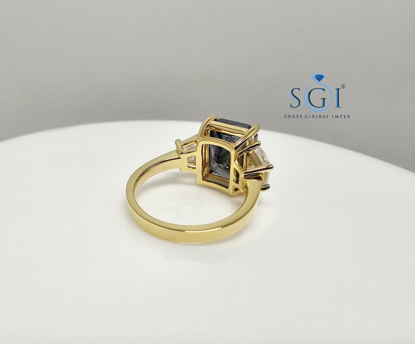 18K Gold Three Stone Ring: 4.52ct Royal Blue Moissanite Engagement Jewelry