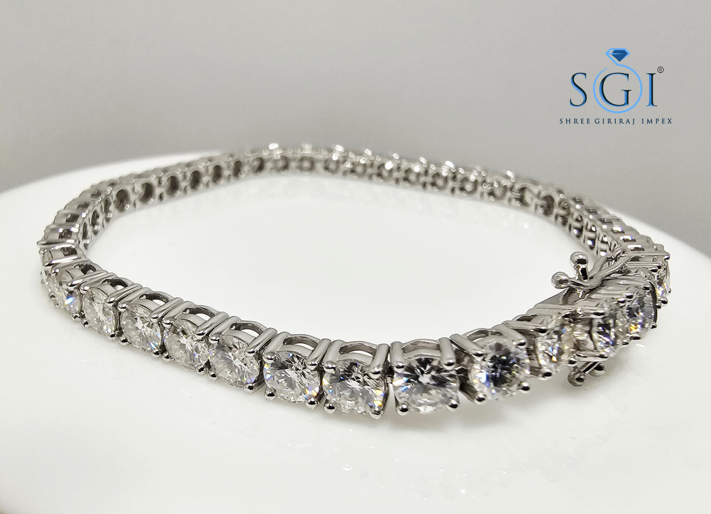 Lab-Grown Diamond Tennis Bracelet: Unisex Silver or Gold, 14ctw