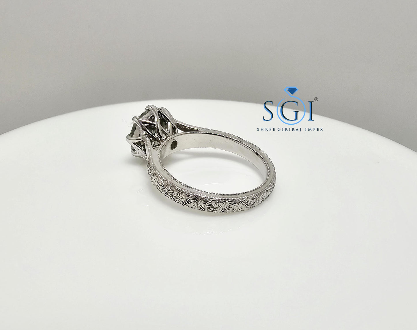 Elegant 3Ct Natural Green Octa Hexagon Moissanite Ring in Silver Vintage StyleJewelry