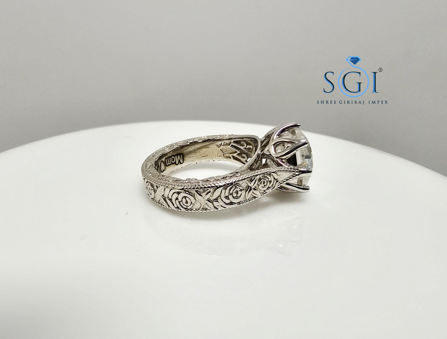 Antique Style Moissanite Ring | 925 Sterling Silver, 4.10 Ct