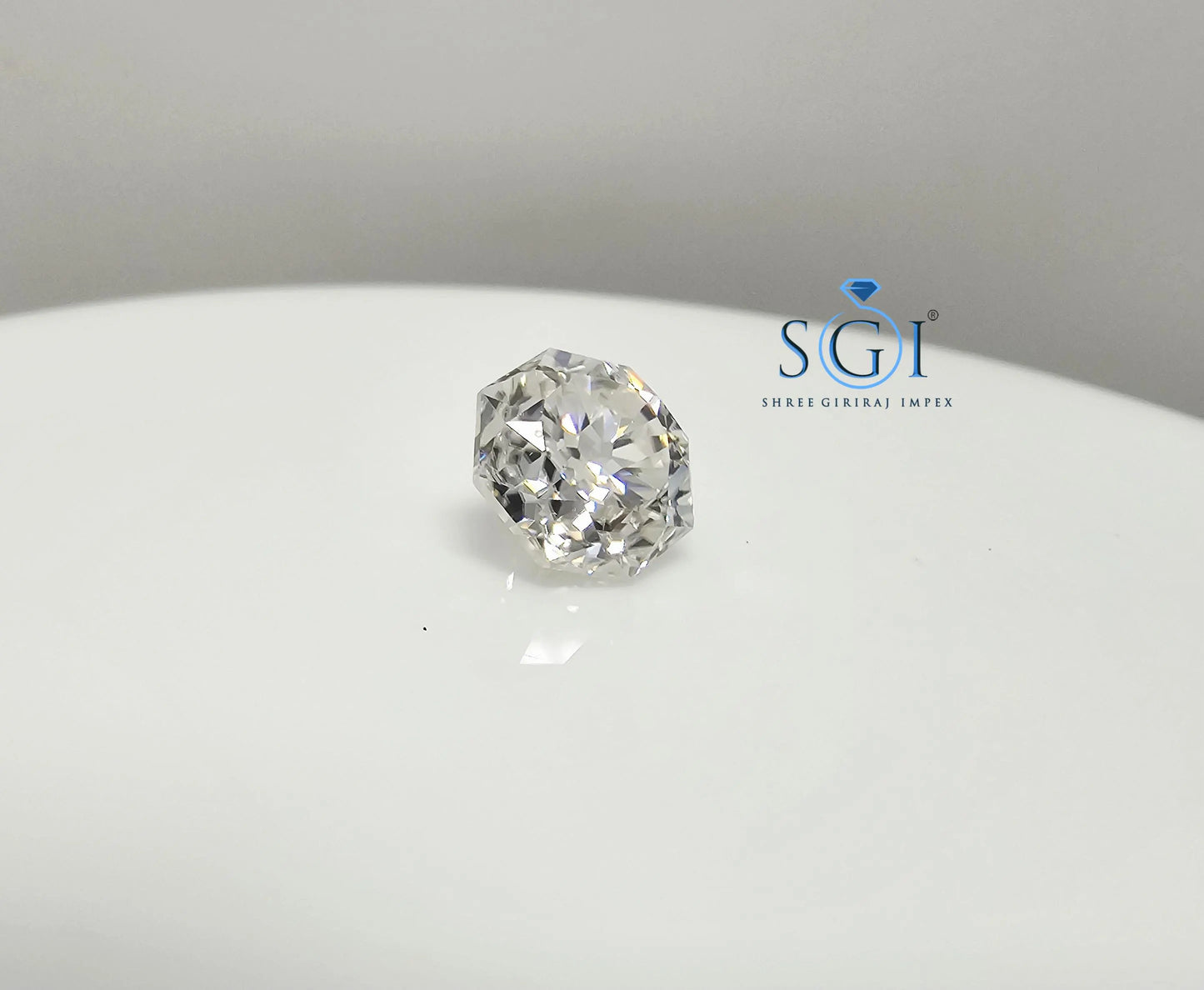 4.04 Ct Octagonal Modified Brilliant Cut White Moissanite Diamond Ideal for Fine Jewellery Settings