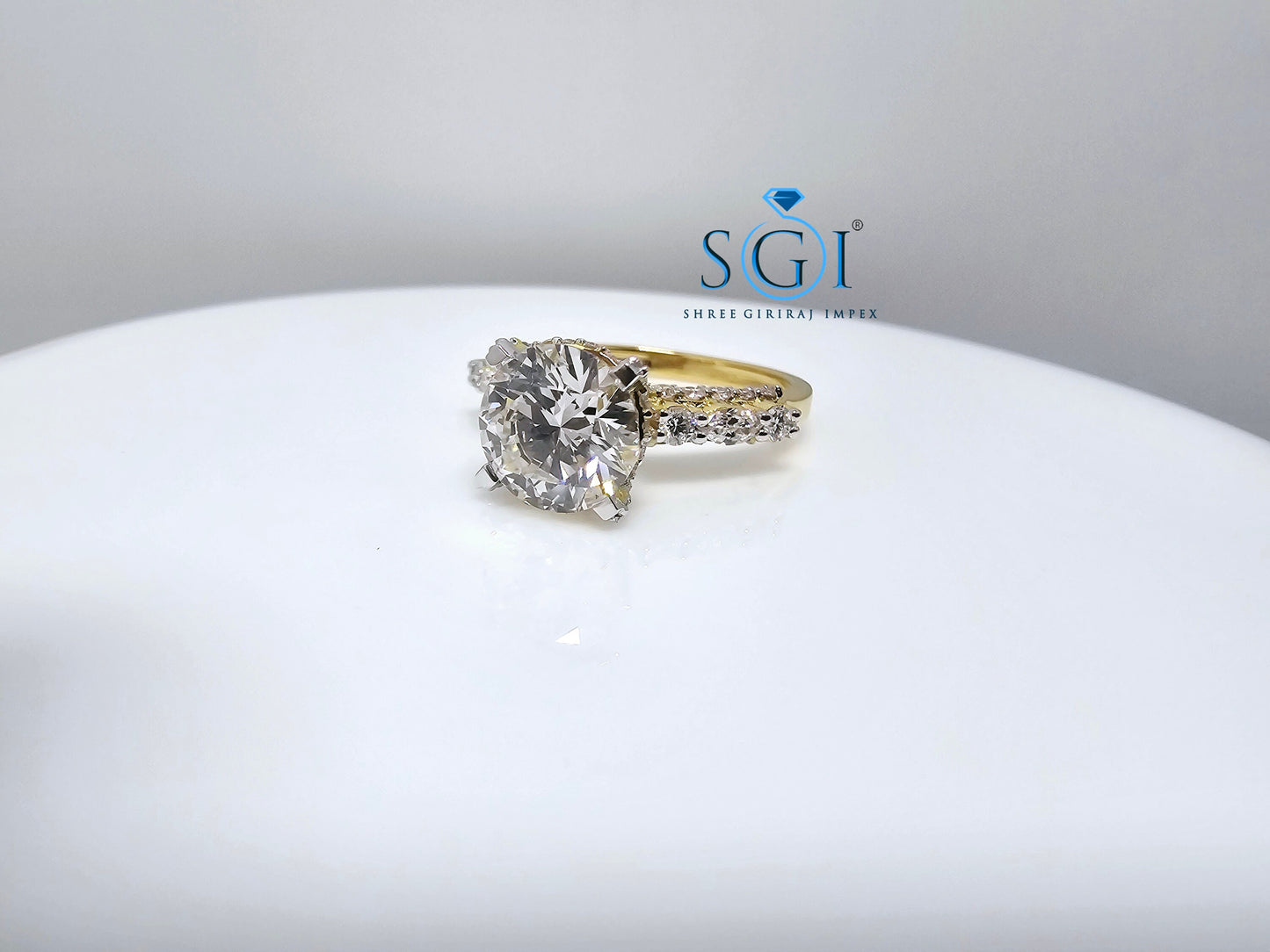 Yellow Gold Lab Grown Diamond Ring – 3 CTW with Marquise and Star Accents