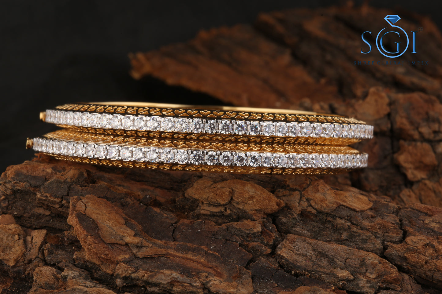 30ctw Moissanite Diamond Round  Single Diamond Line Bangles, 18K Elegance Diamond Bangle, Moissanite Bracelets, Stackable Bangle Bracelet, Gold Bridal Wear Bangle Bracelet For Womens