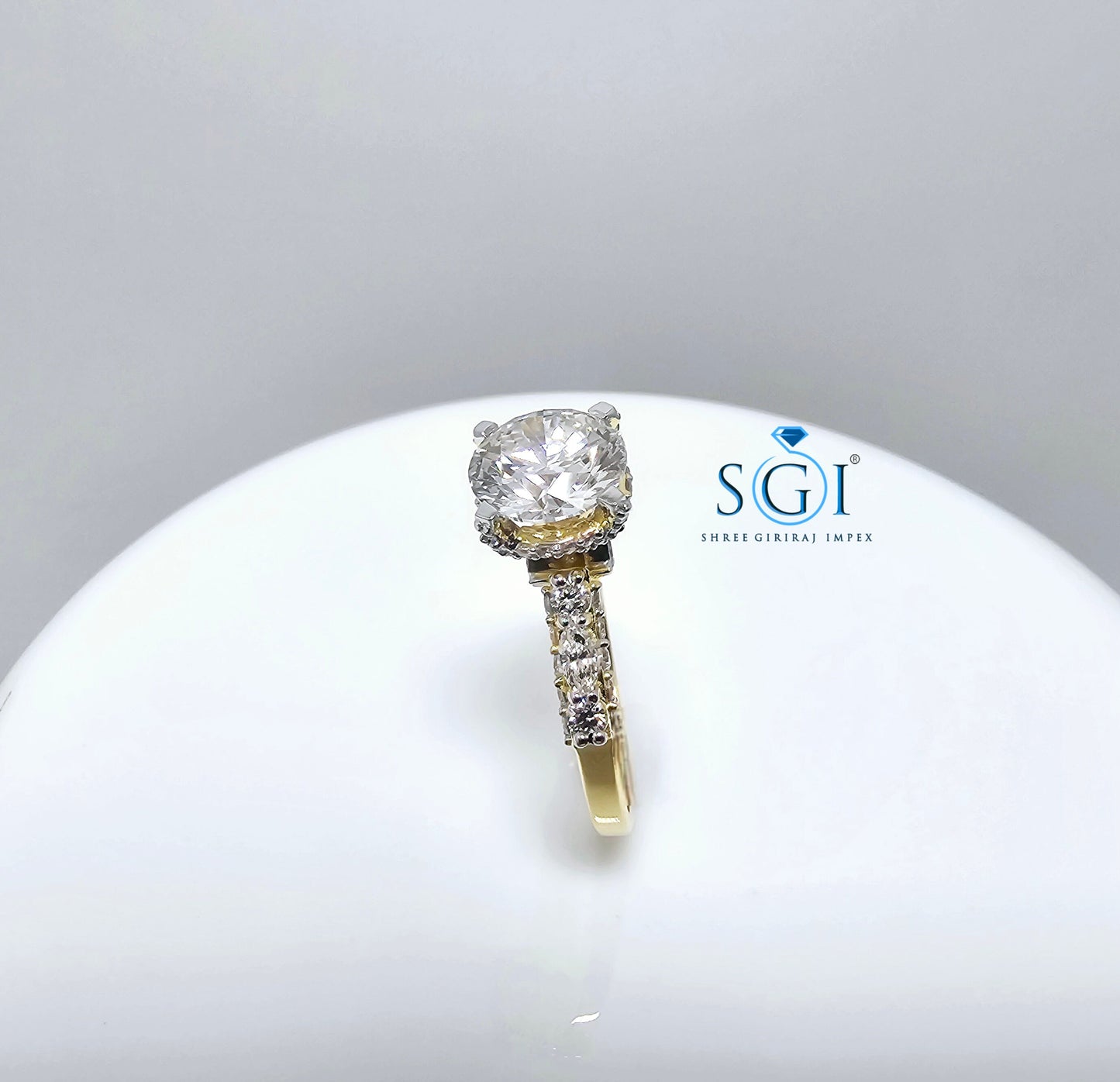Yellow Gold Lab Grown Diamond Ring – 3 CTW with Marquise and Star Accents