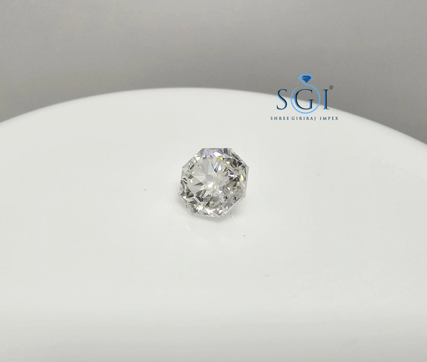 4.04 Ct Octagonal Modified Brilliant Cut White Moissanite Diamond Ideal for Fine Jewellery Settings