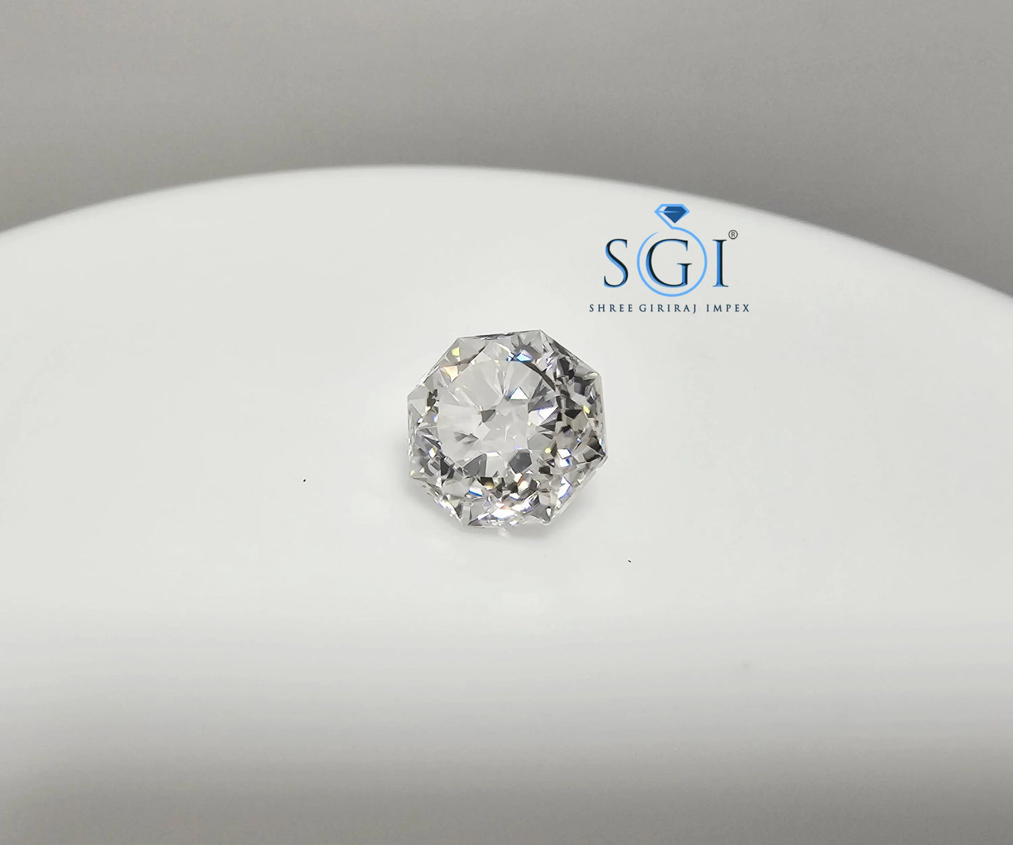 4.04 Ct Octagonal Modified Brilliant Cut White Moissanite Diamond Ideal for Fine Jewellery Settings