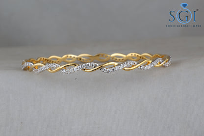 2.5 CTW Round Brilliant Moissanite Diamond Bangles – Allure 18K Yellow Gold & Silver Melt, Wavy Spring Design | Set of 2