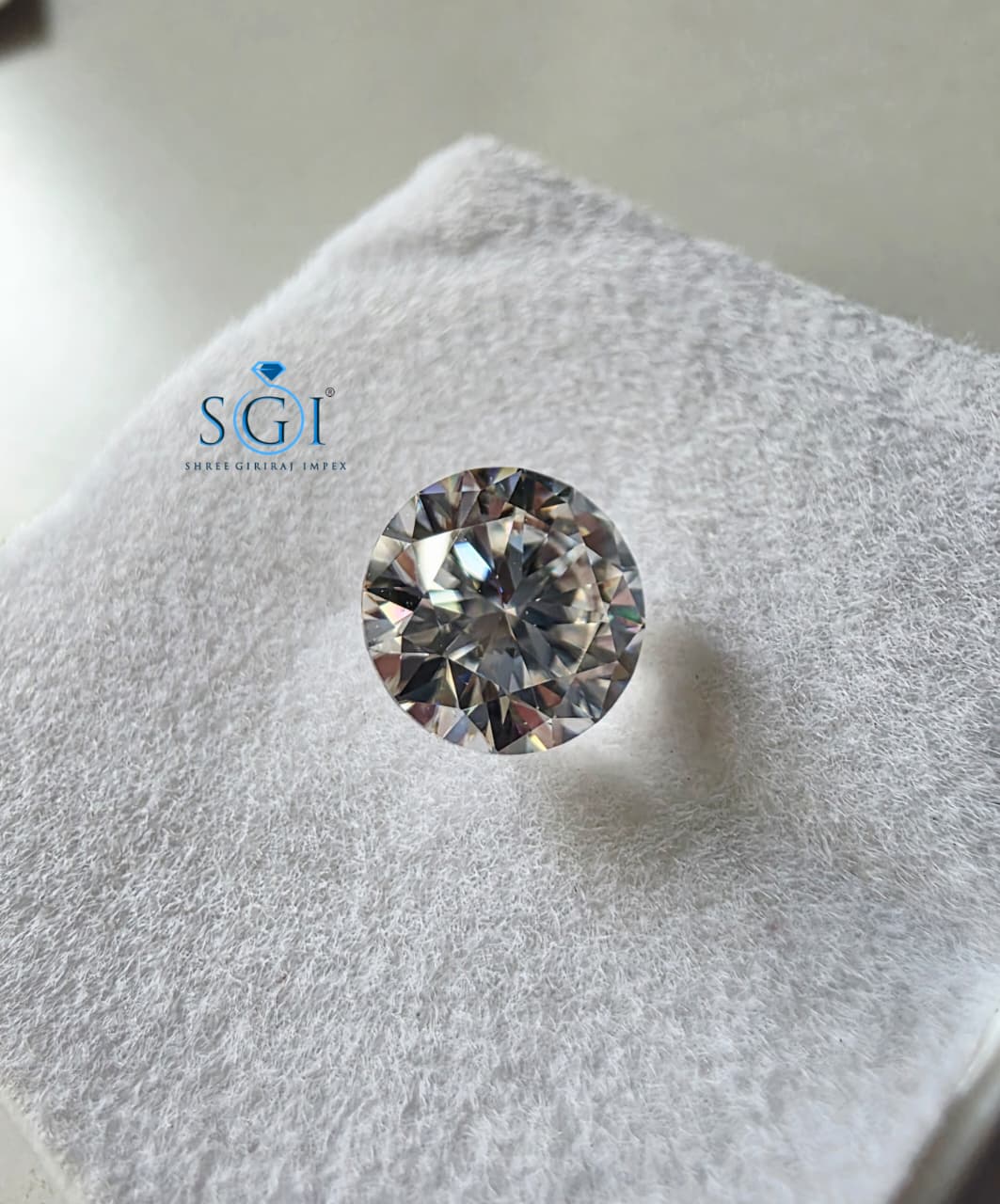 Round Moissanite Loose Stone, 8.5mm D Color VVS1, GRA Certified Gemstone