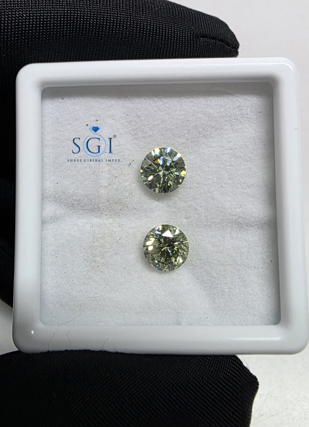 **4 CTW 8mm Round Fancy Green Lab Grown Diamonds | Premium CVD Green Lab Created Loose Stones for Custom Jewelry**