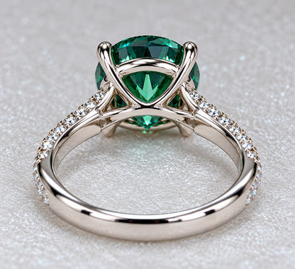 4.20 CTW Round Green & White Moissanite Ring | Premium White Gold Halo Ring | Lab-Created Fine Jewelry