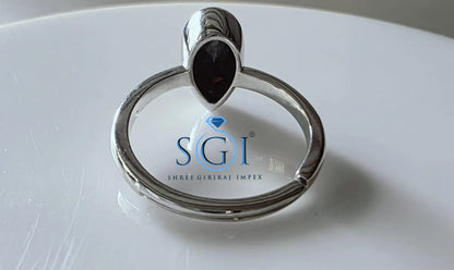 1.25CT Black Pear Moissanite Ring, 5x10mm Pear Cut Black Gemstone, 925 Sterling Silver Gothic Ring, Alternative Engagement Jewelry