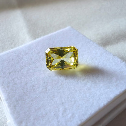 4.21 CT Lab-Grown Yellow Sapphire 7x10mm Radiant Cut  Vivid Yellow Luxury Gemstone